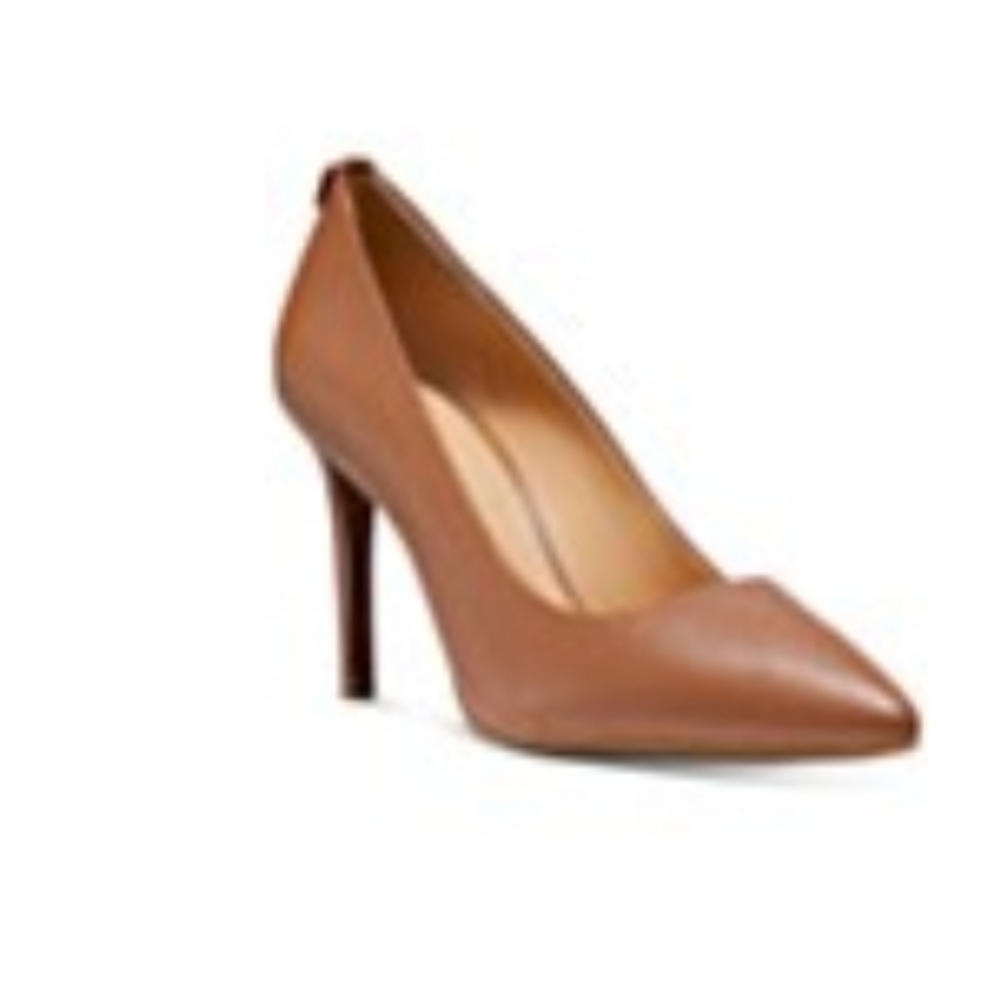 Michael Kors pumps